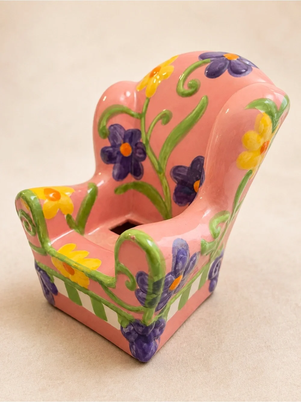 Hand-Painted Floral Ceramic Chair Cell Phone Holder | Pink Cottagecore Decor